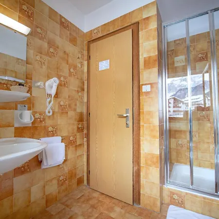 Garni Bondi Panzió 3*